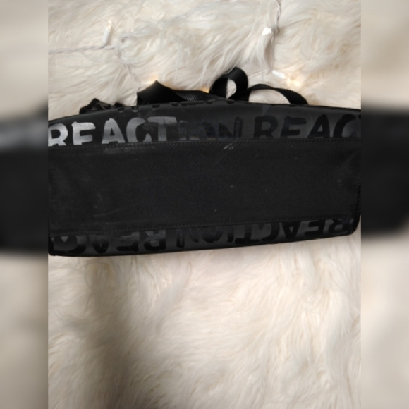 Kenneth Cole Reaction black printed tote bag. - Picture 4 of 7